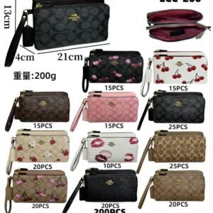 Muñequera negra con corazones