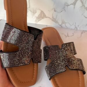 Sandalia H con cristales negra