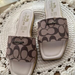 Sandalia coach café fuerte