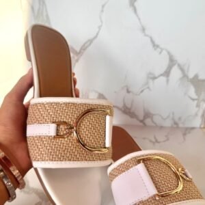 Sandalia D yute blanca